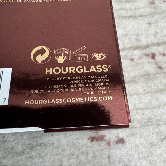 HOURGLASS | Caution™ Extreme Lash Mascara (3.5 G/0.12 OZ) ULTRA BLACK - Picture 4 of 5